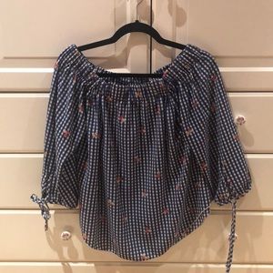 Women’s blouse